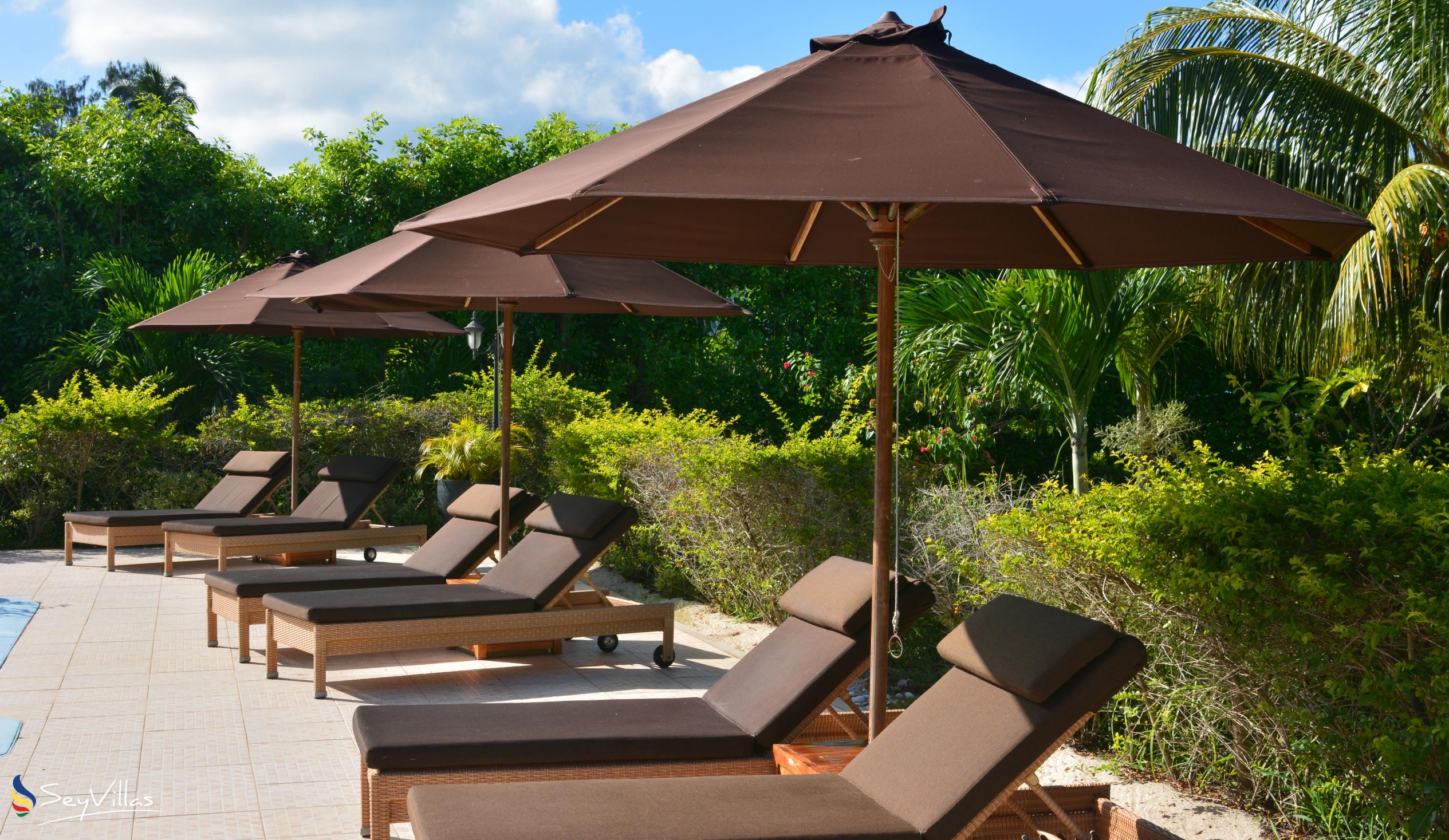 Photo 9: Villa de Cerf - Outdoor area - Cerf Island (Seychelles)
