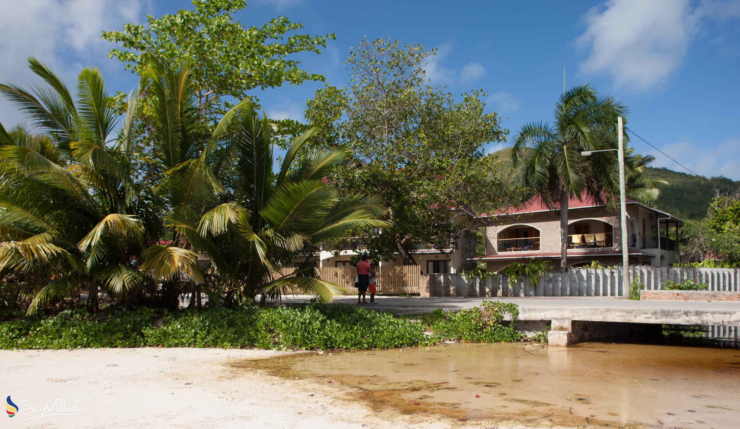Foto 52: L'Hirondelle - Posizione - Praslin (Seychelles)