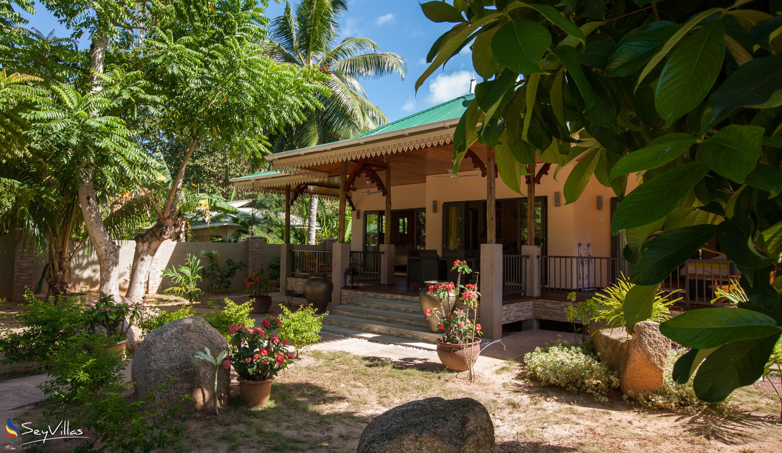 Photo 17: Casa de Leela - Outdoor area - La Digue (Seychelles)