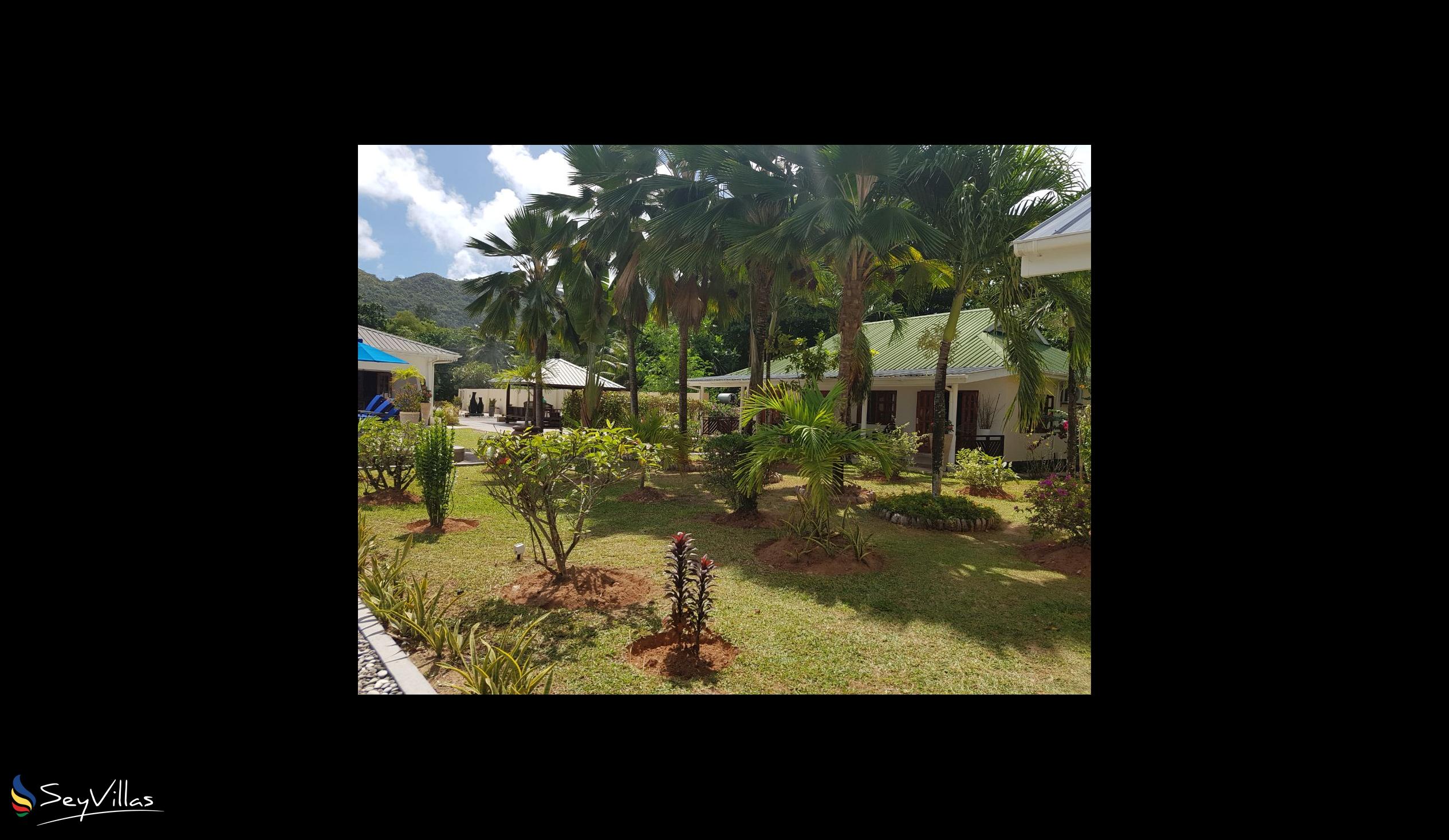 Foto 16: Villas de Mer - Aussenbereich - Praslin (Seychellen)