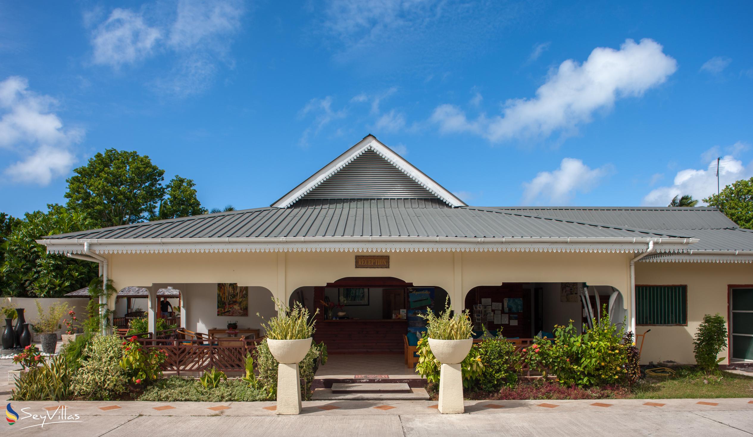 Foto 10: Villas de Mer - Aussenbereich - Praslin (Seychellen)