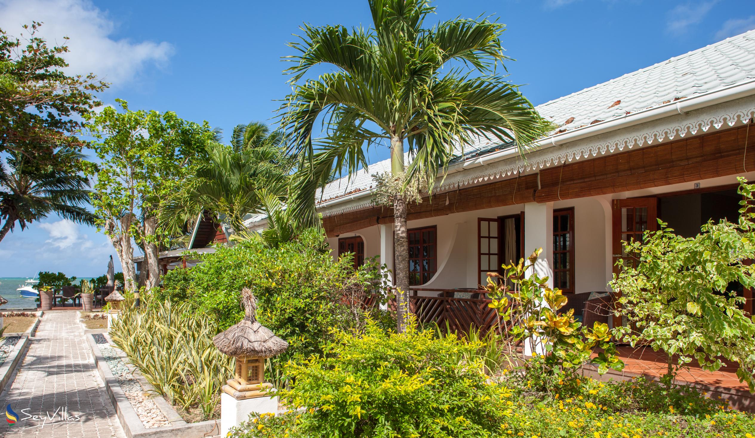 Photo 18: Villas de Mer - Outdoor area - Praslin (Seychelles)