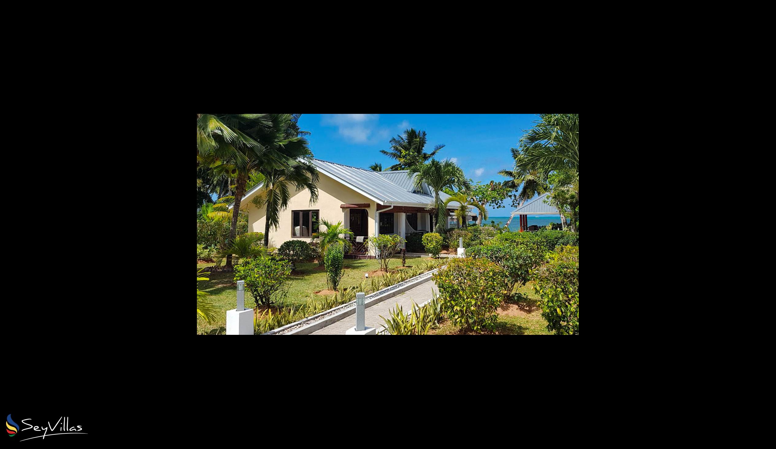 Foto 4: Villas de Mer - Aussenbereich - Praslin (Seychellen)