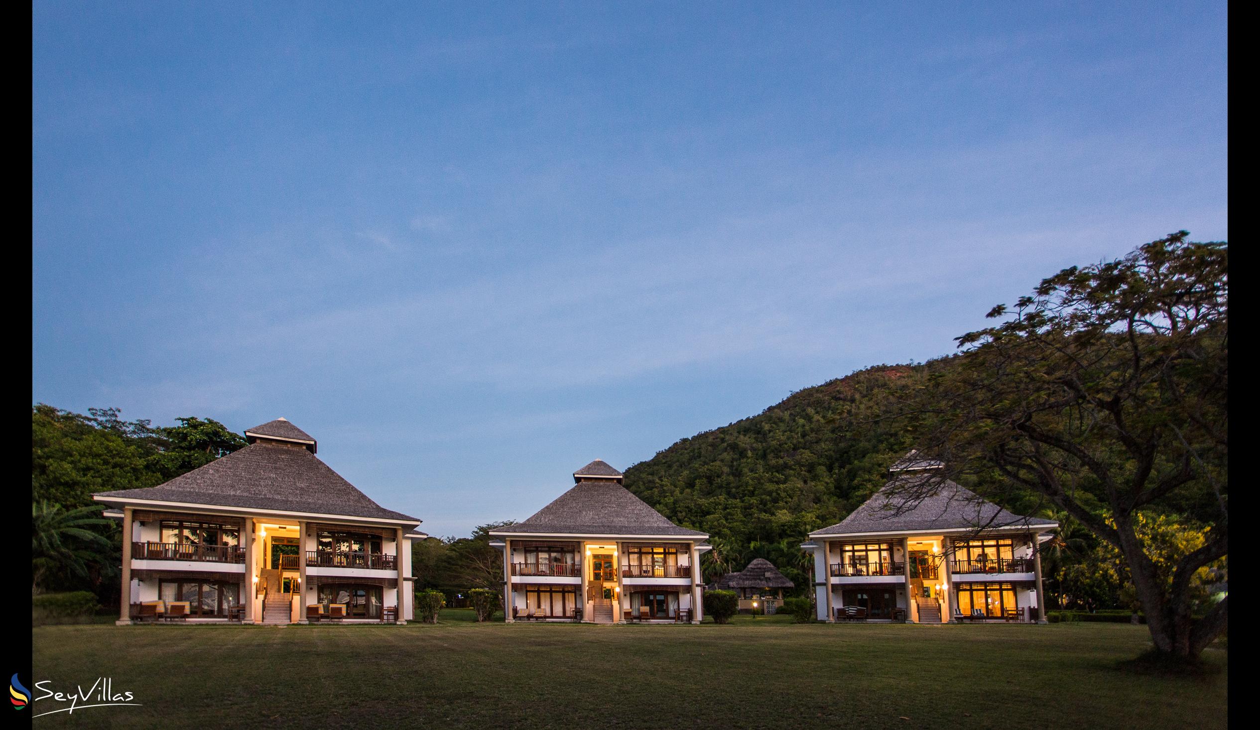 Photo 2: Le Domaine de La Reserve - Outdoor area - Praslin (Seychelles)
