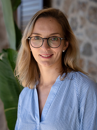 Anna Azarova
